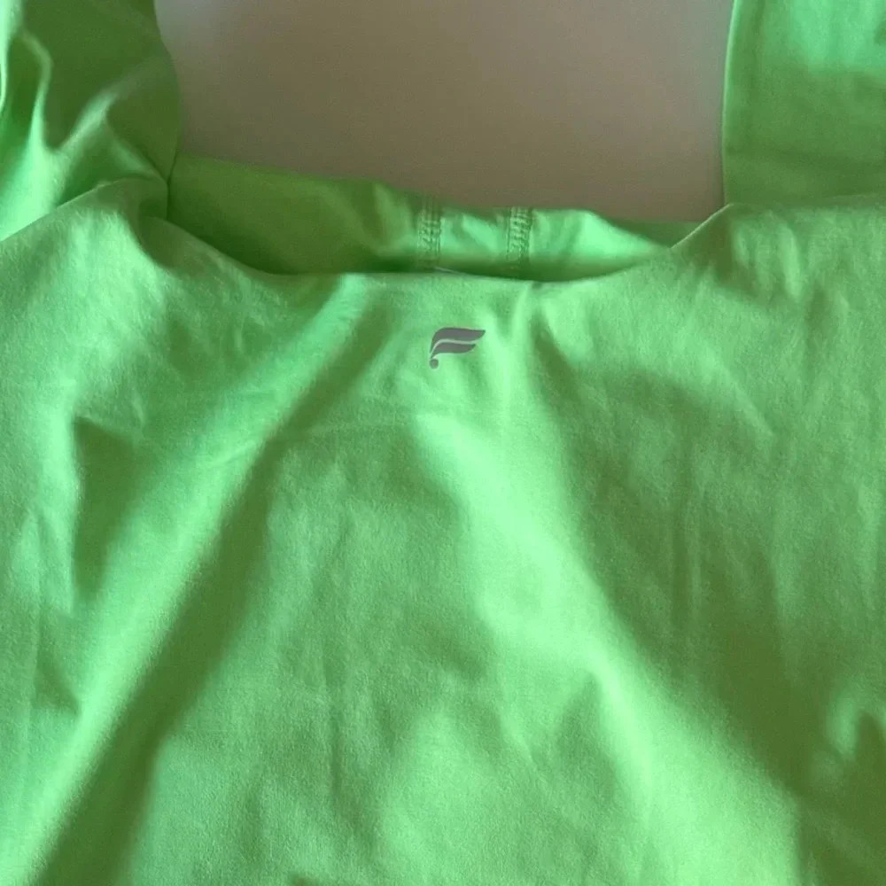 NWT Fabletics Ruched Side Cinch Built in Bra Athletic Neon Tank Top size 4X - Picture 6 of 12